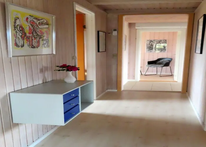 Elsa - 700m From The Sea By Interhome *